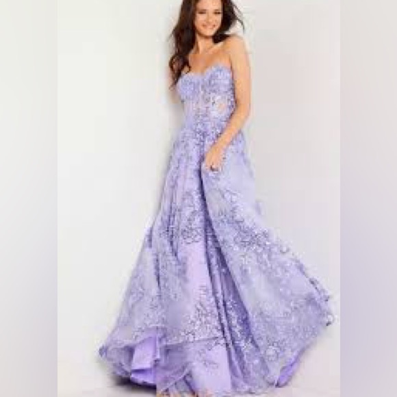 jovanni 26223 prom dress - Picture 2 of 3